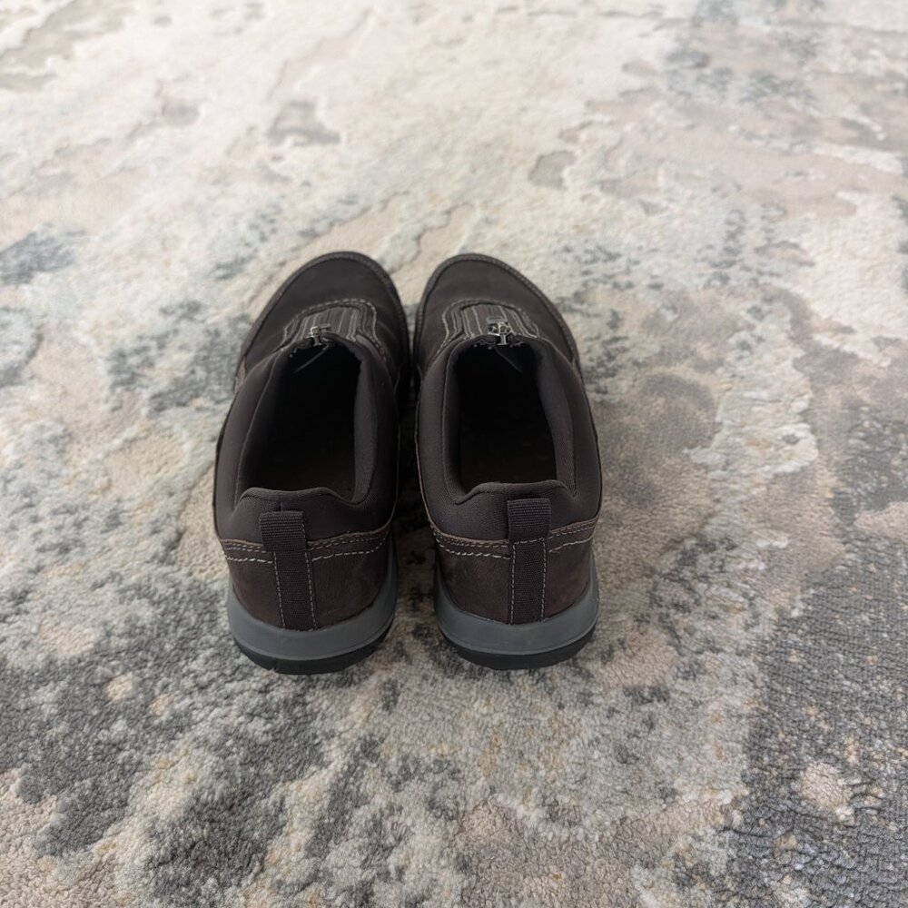 Shoes - Picture 3 of 3